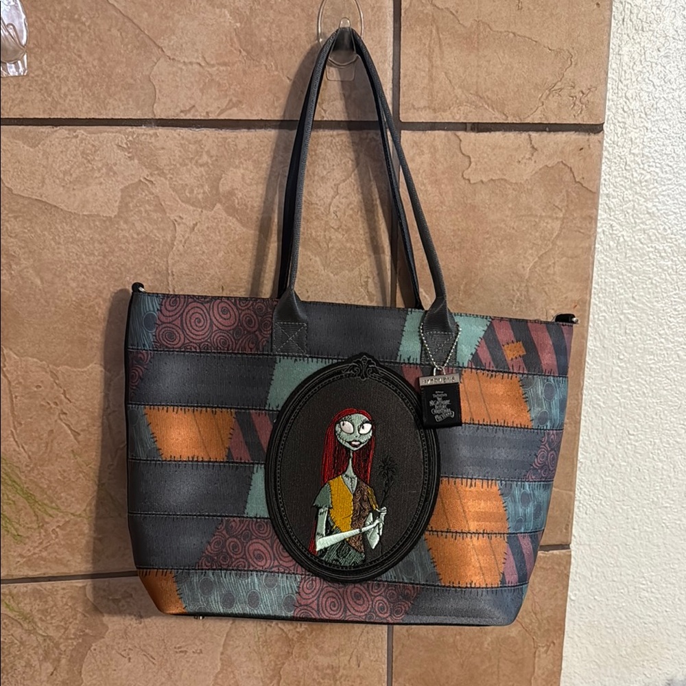 Stylish Patchwork Tote with Character Design